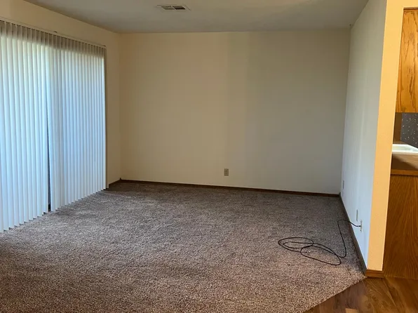 412 N Oakwood Rd, Enid, OK