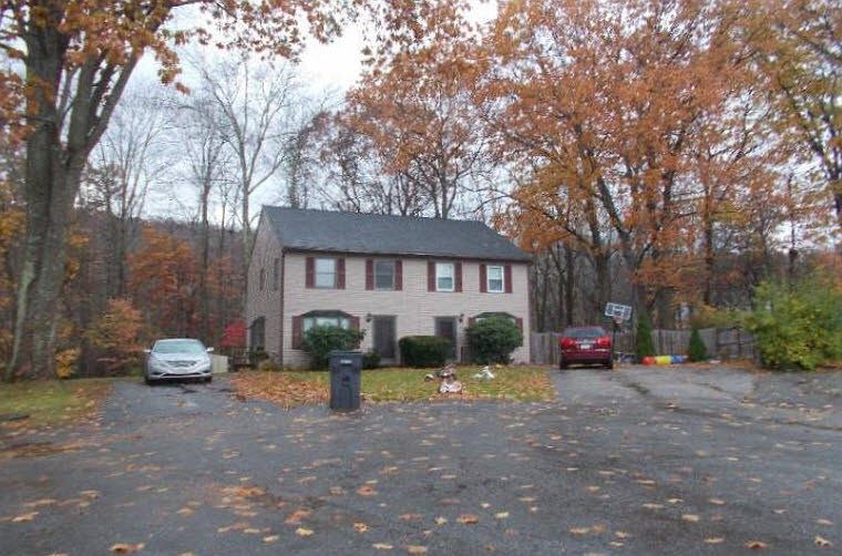 1st image of 21 Riverbank Cir #6B