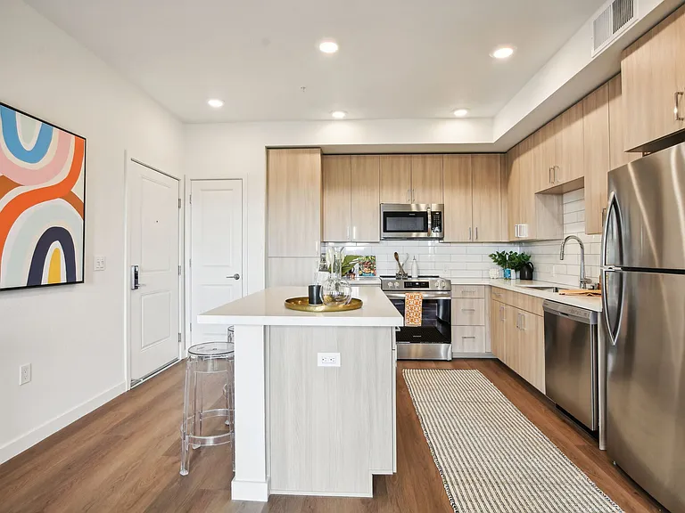 Verdell Pointe — Photo 34