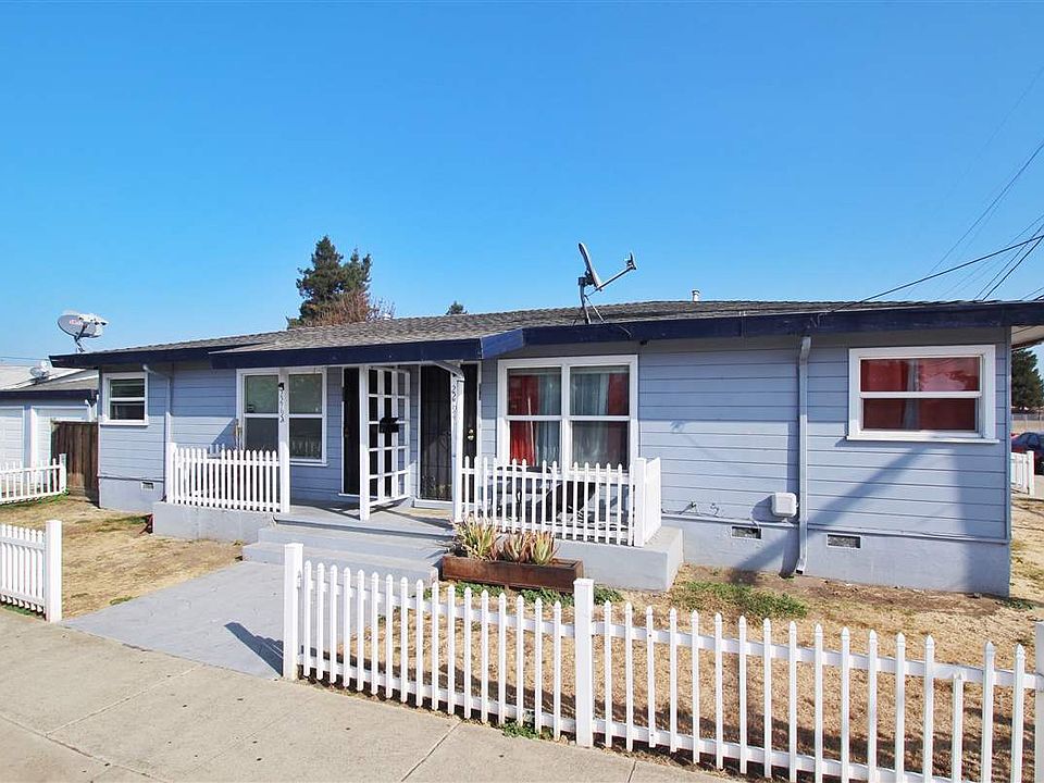 1st image of 22792 Blackwood Ave