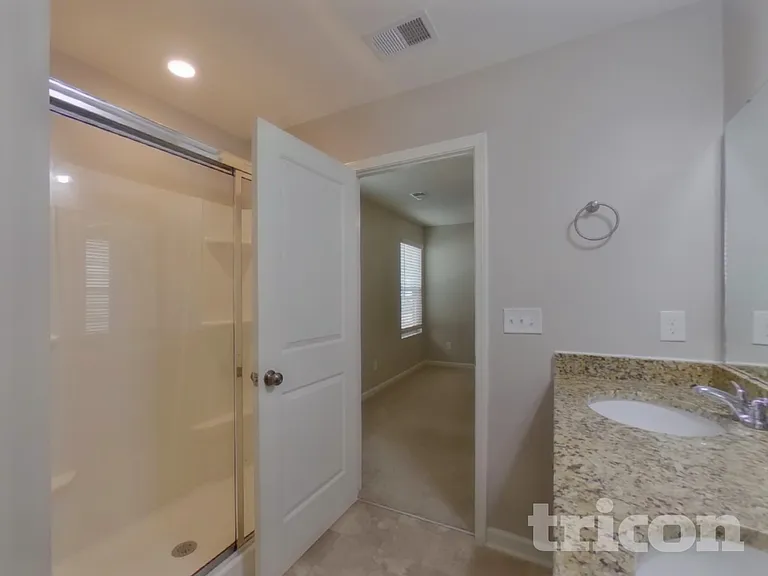 711 Tallaran Rd — Photo 9