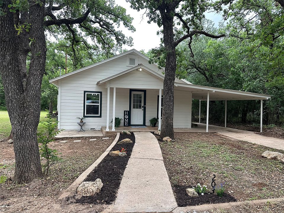 1st image of 203 Eastover Dr