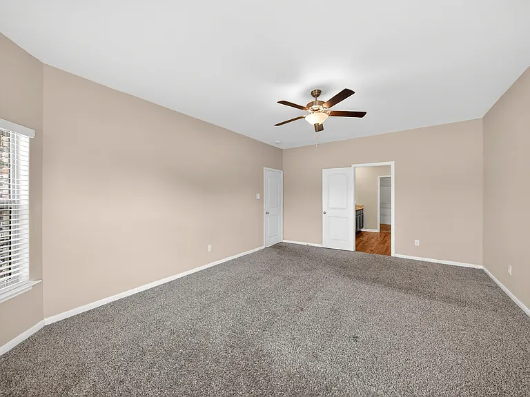 311 Foster Ln — Photo 21
