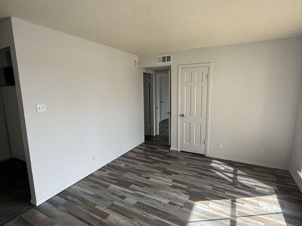 2903 Clarksville St #11514018