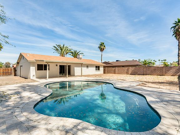 5th image of 5023 E Winchcomb Dr