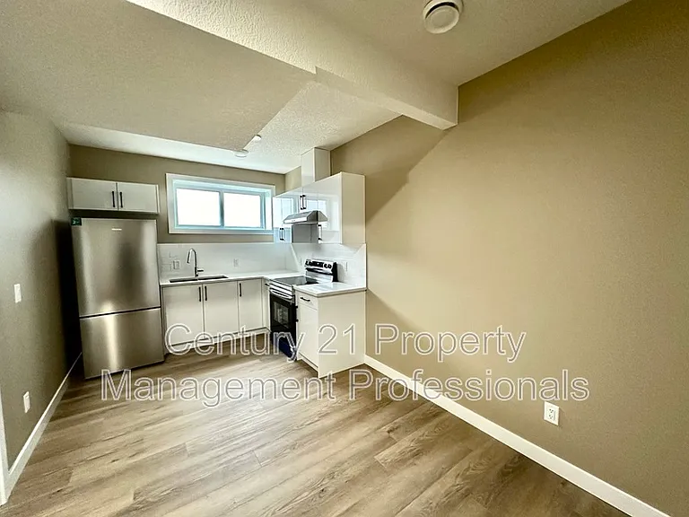 29th Ave NW #19135 — Photo 3