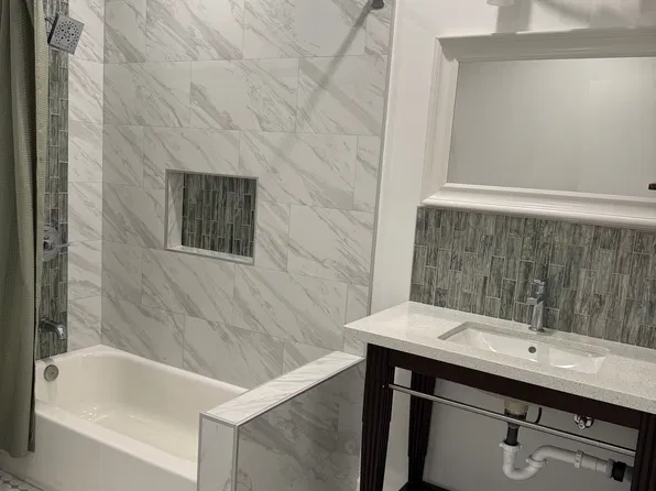 2442 28th St APT C, Santa Monica, CA 90405