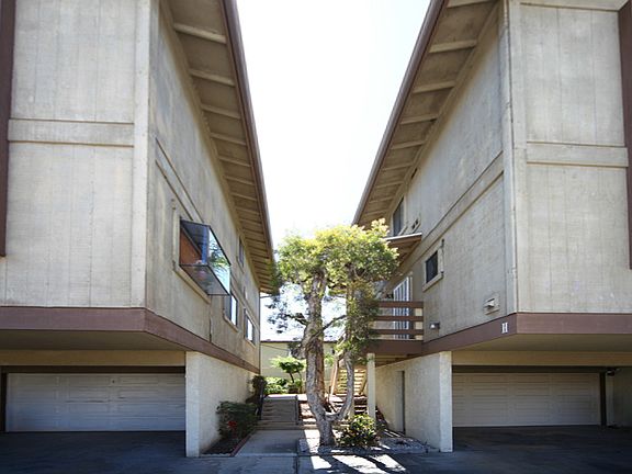 4th image of 14711 S Normandie Ave APT H