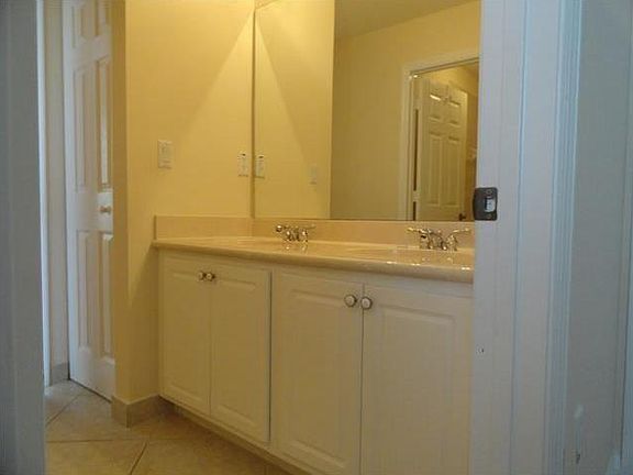 4th image of 3898 W Whitewater Ave