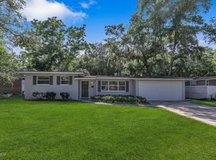 3042 Cesery Blvd, Jacksonville, FL 32277