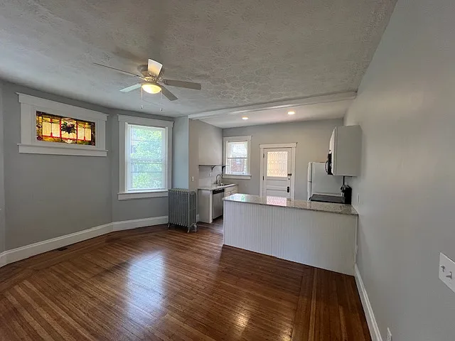 2450 Fairview Ave #1 — Photo 9