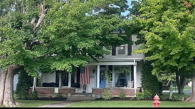 1st image of 302 College St