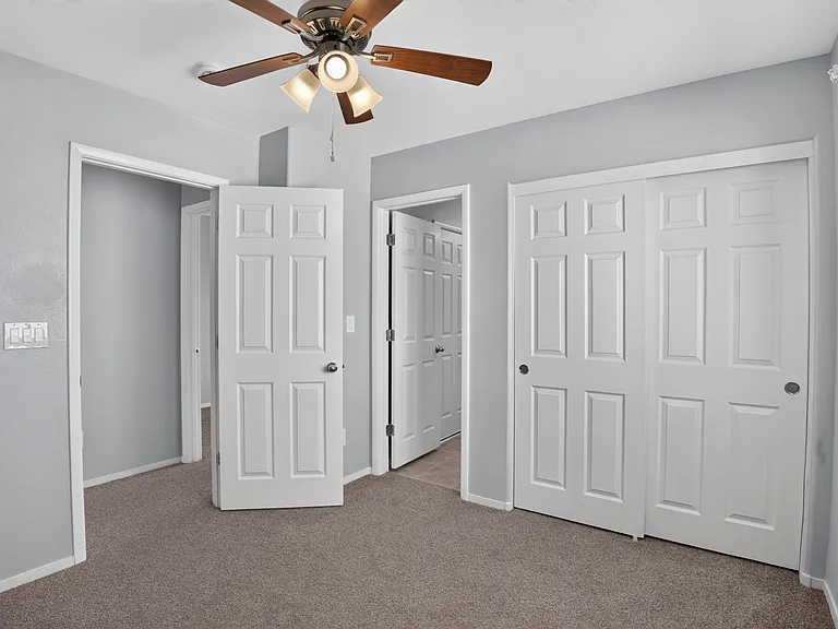 10648 Bandera Mountain Ln — Photo 35