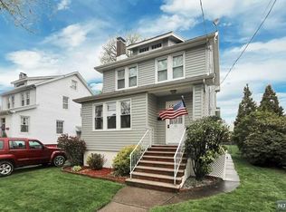 93 Munn Ave, Teaneck, NJ 07666