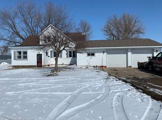 32500 800th Ave, Olivia, MN 56277
