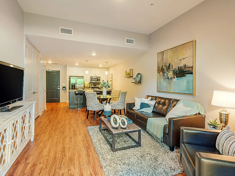Environs Lofts at East 54 — Photo 4