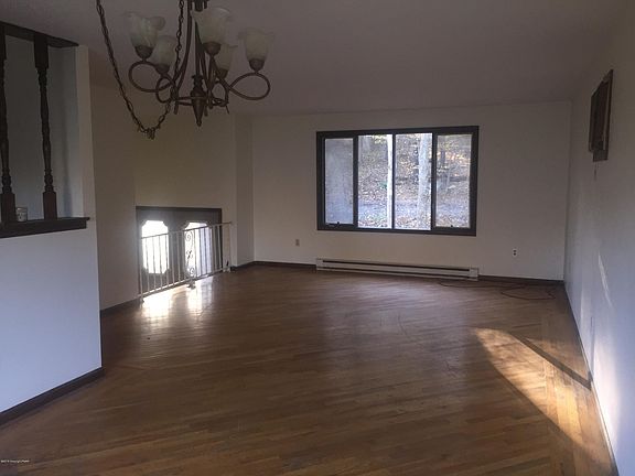 2nd image of 147 Rosewood Ln