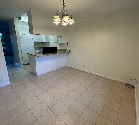4th image of 116 Oak St