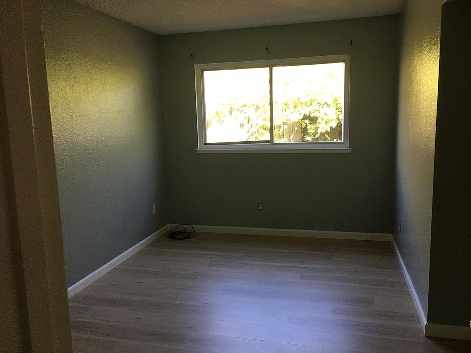 1st image of 3637 Astral Dr