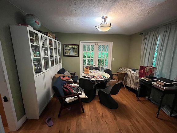 2nd image of 13715 28th Ave