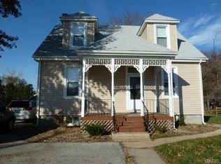 4935 Parker Rd, Florissant, MO 63033