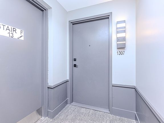 5th image of 2481 Taunton Rd #1307