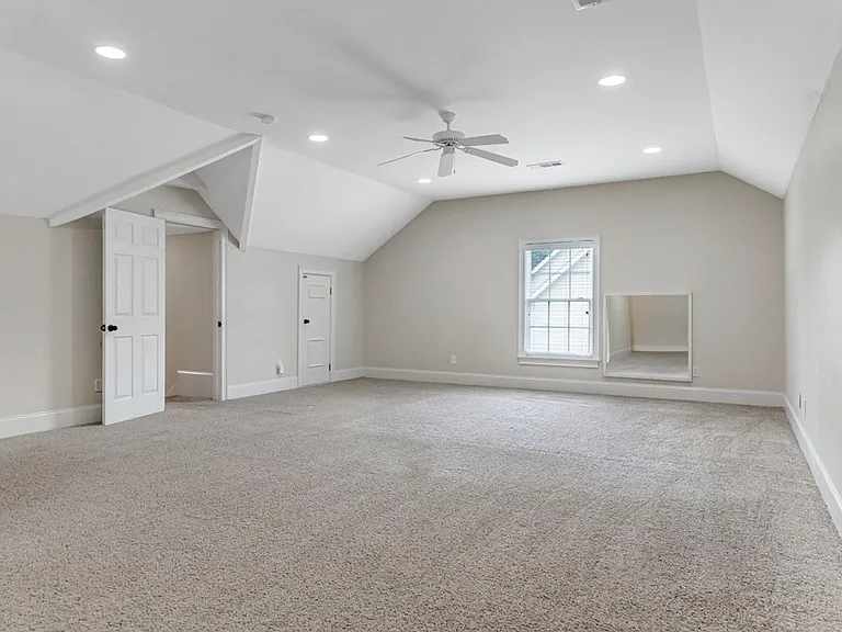 146 Hank Dr — Photo 15
