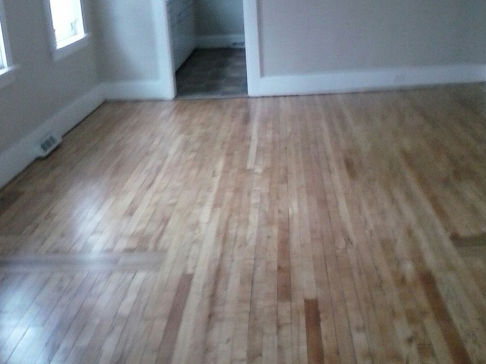 2nd image of 2103 Sunset Ave