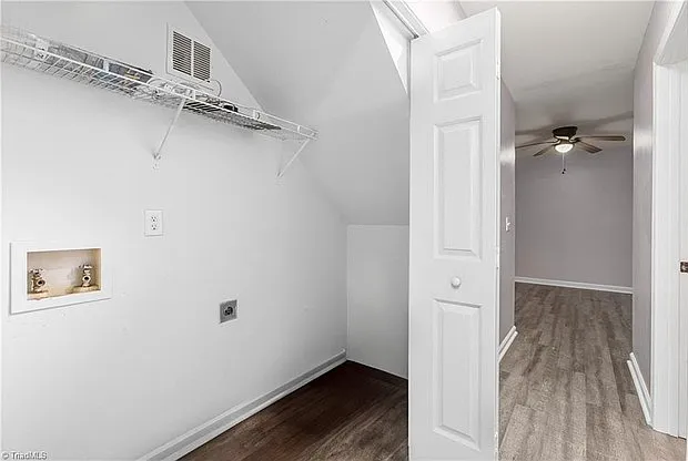 514 Townbranch Rd — Photo 14