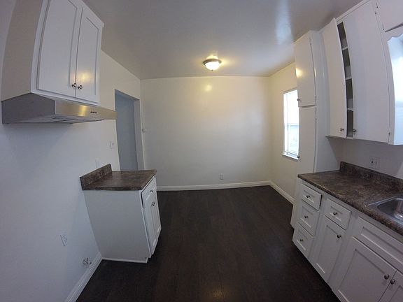 3rd image of 1243 W 19th St