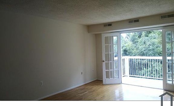 4th image of 3811 Swann Rd APT 203