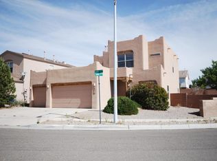 8019 Gavin Rd NW, Albuquerque, NM 87120