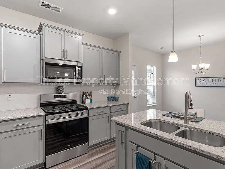 416 Glen Clova Dr — Photo 18