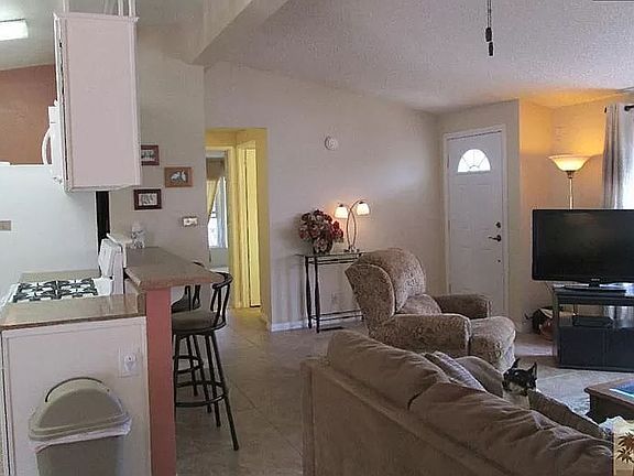 4th image of 73918 Zircon Cir W