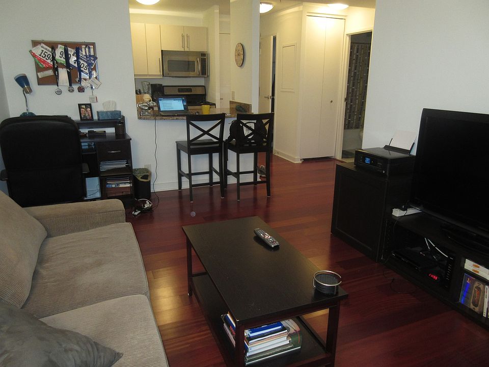 1st image of 225 S 18th St Unit 1501