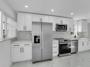 8321 Sands Point Blvd APT 101D, Tamarac, FL 33321