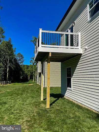 17 Carol St — Photo 40