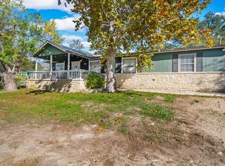 112 Ash Dr, Ingram, TX 78025