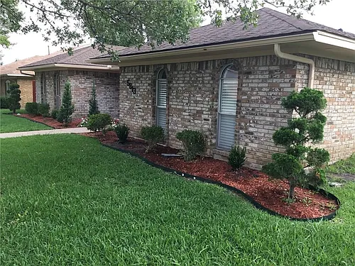 5813 Bobbie Ln Photo 1