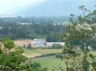 450 Westhills Dr, Grants Pass, OR 97526