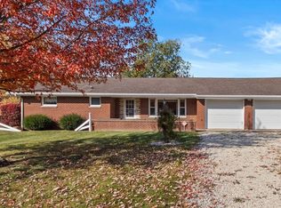 1199 Kensington Rd NE, Carrollton, OH 44615