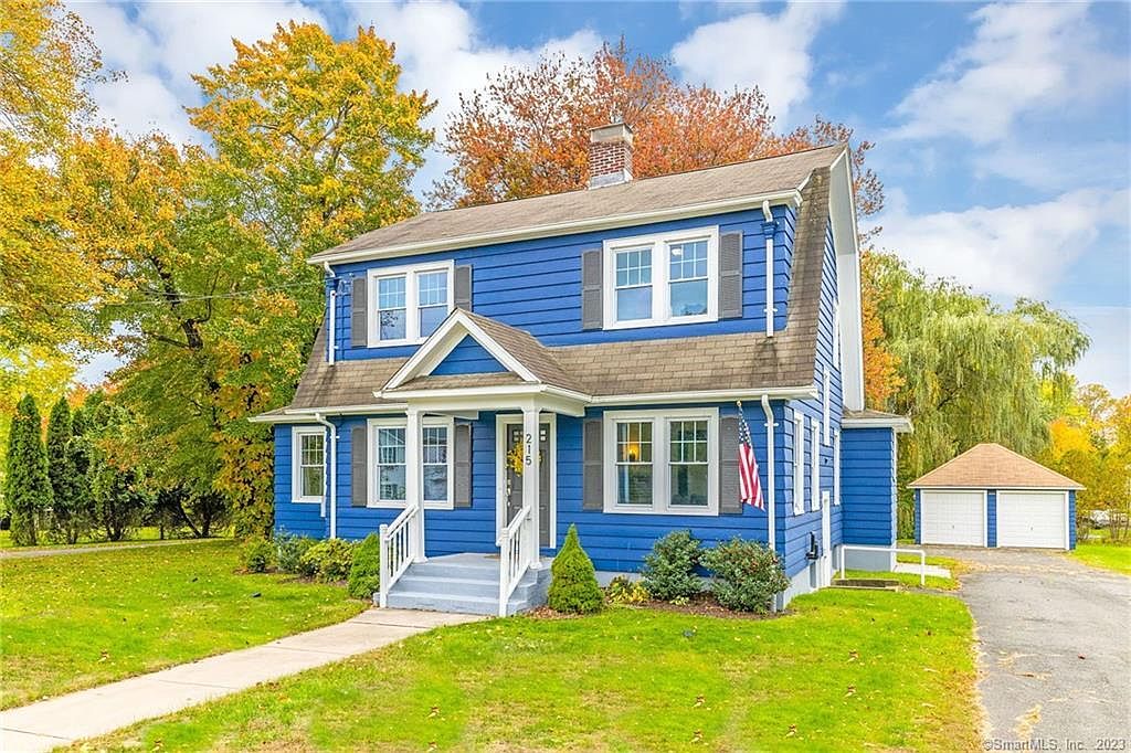 215 Matianuck Ave, Windsor, CT 06095 Zillow