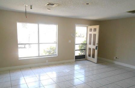 2nd image of 5469 Haverford Way