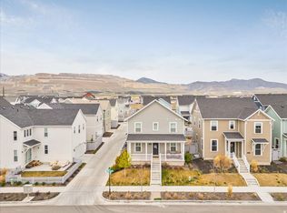 11708 S Silver Pond Dr, South Jordan, UT 84009
