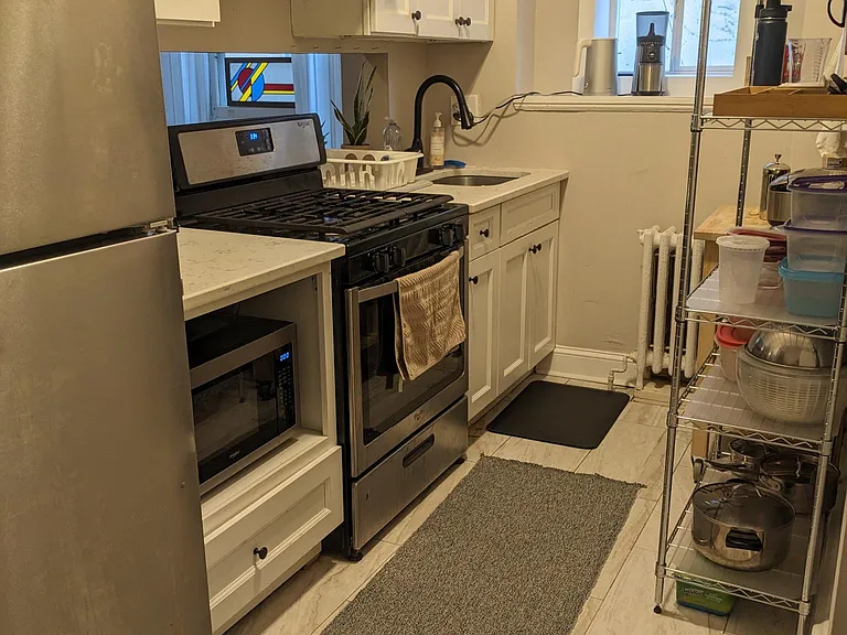 4740 Hazel Ave #2R — Photo 4