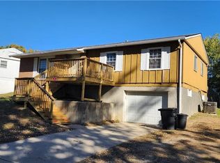 2403 Cranberry Hill Cir, Saint Joseph, MO 64503