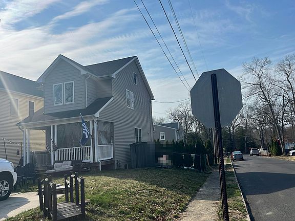 2nd image of 200 Anthony Ave