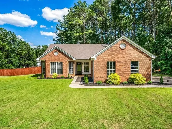 1025 Gleason Dr, McDonough, GA 30252