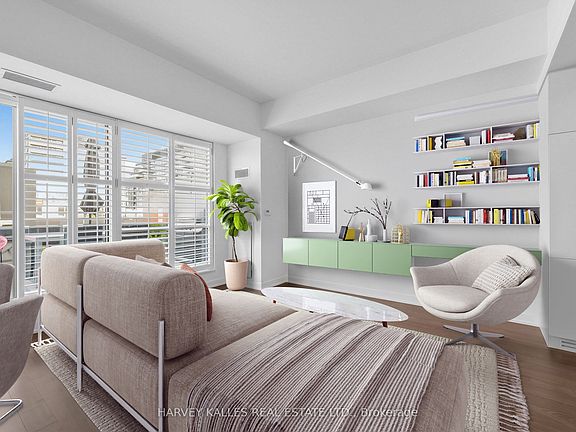 4th image of 156 Portland St #309