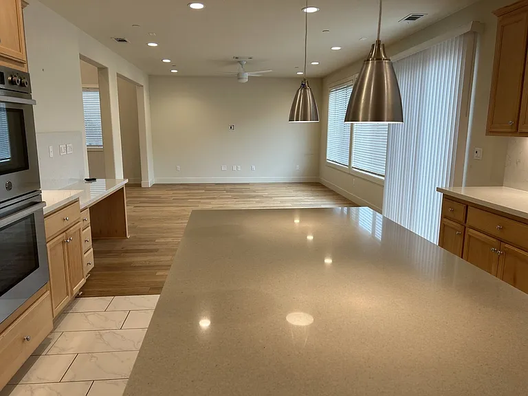 3904 Park Gardens Dr — Photo 12